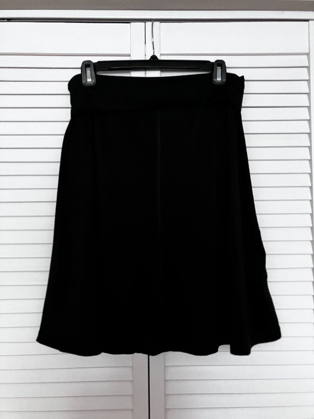 Carve Designs M Black Foldover Skirt